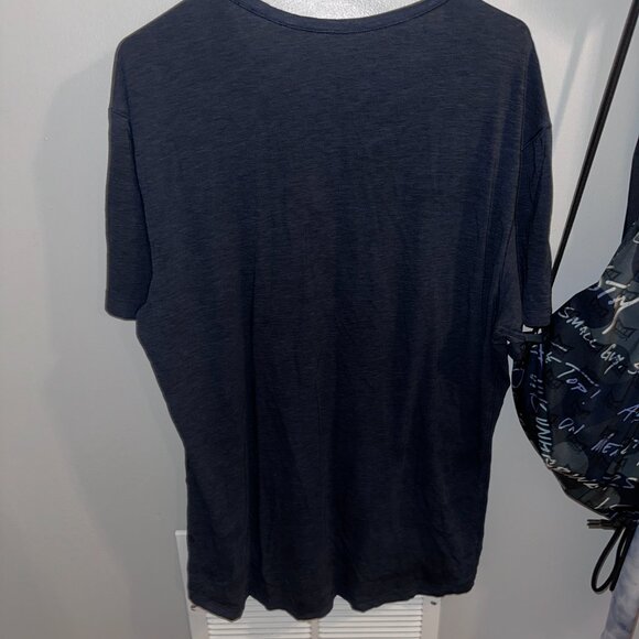 Lululemon 5 Year Basic T-Shirt Navy Blue - Men's Extra Large - Picture 2 of 4